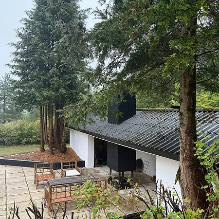 Private Summer House In Nature Near Ebeltoft